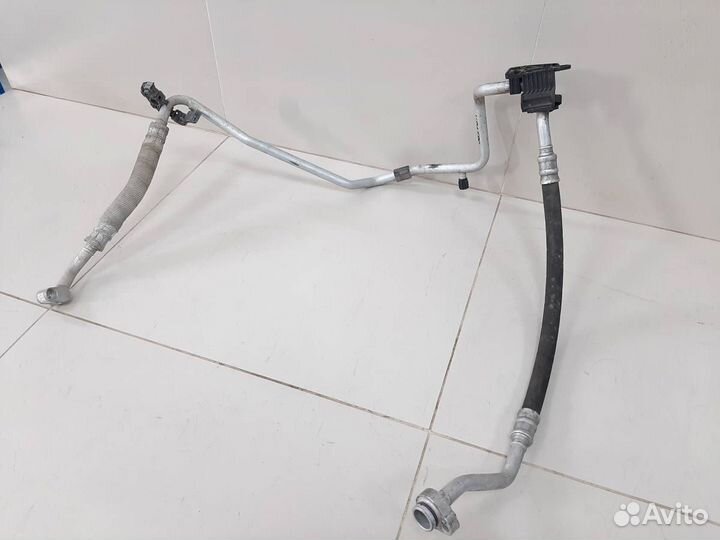 Трубка кондиционера Volkswagen Tiguan 5N2 2011-201