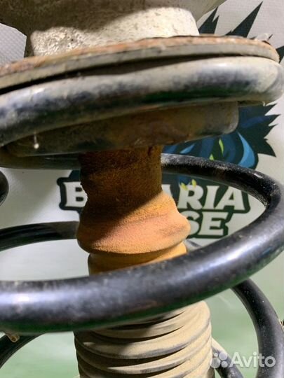 Амортизаторы комплект передние Bmw X3 E83 N52B25AF