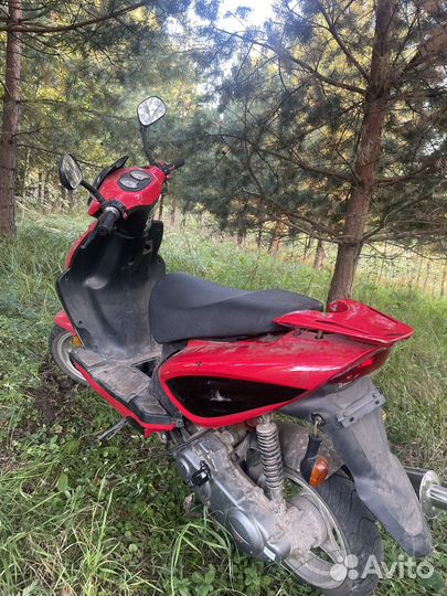 Скутер 80 кубов