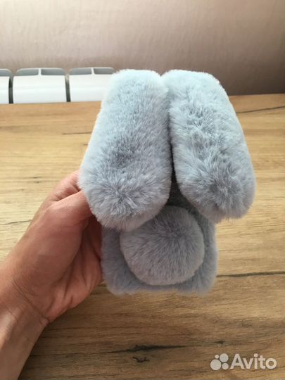 Новый Чехол меховой зайчик на айфон