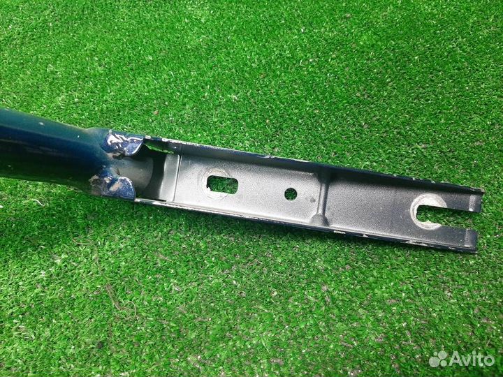 Петля багажника левая Mercedes Benz E-class W212