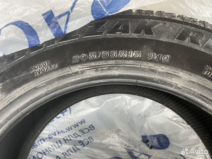 Bridgestone Blizzak Revo2 205/55 R16