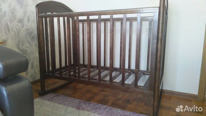 Кроватка (новая)