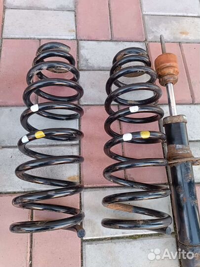 Амортизаторы,пружины хендай соната тагаз