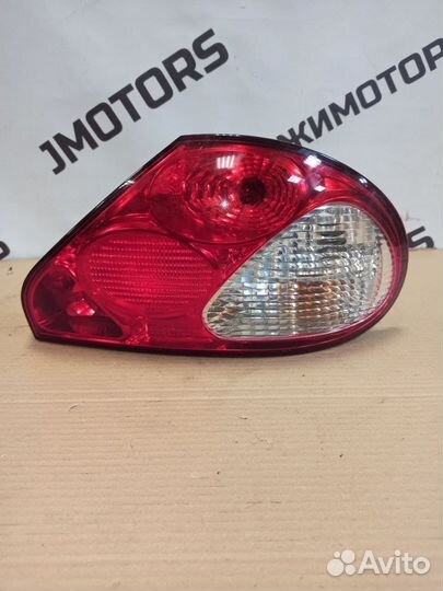 Фонарь задний правый Jaguar X-Type
