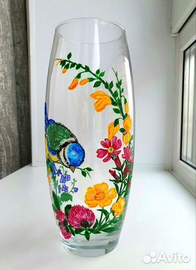 Ваза с росписью