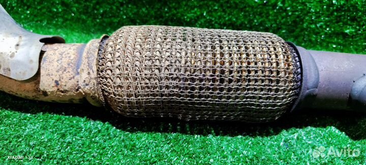 Приёмная труба глушителя Volkswagen Jetta 6