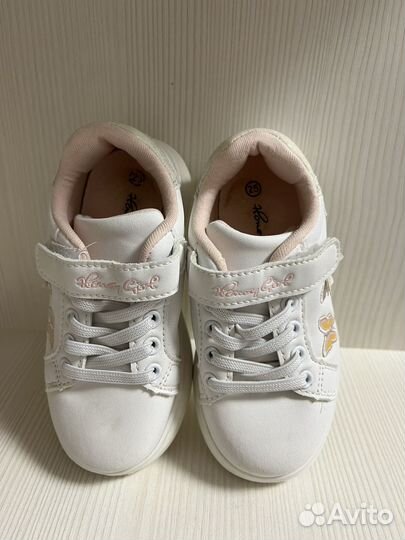 Кроссовки для девочки