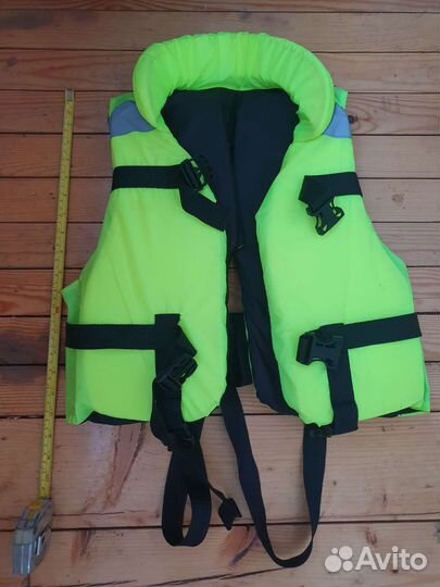Жилет спасательный детский
