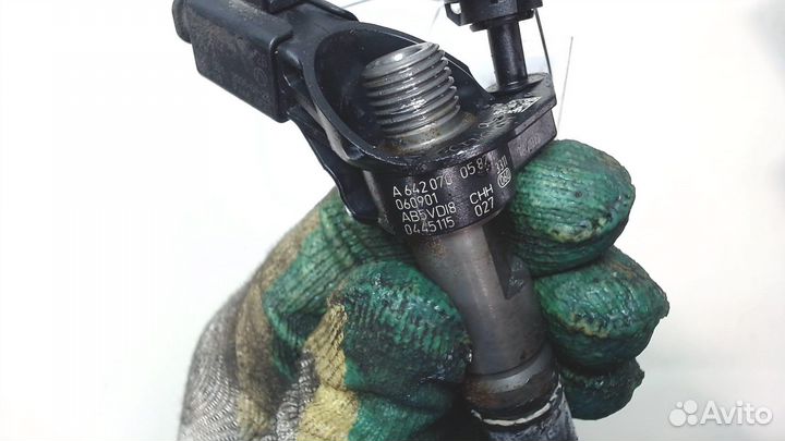 Форсунка топливная Chrysler 300C, 2006