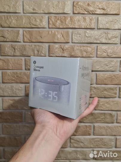 Станция Мини 2 с часами Яндекс Алиса серая