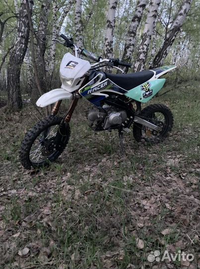 Тормозные колодки Racer