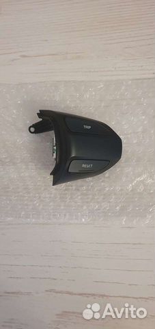 Кнопки на руль Kia Rio 4