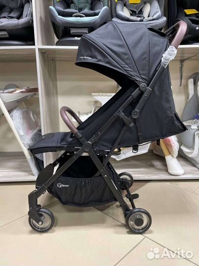 Новая маленькая, ультра лёгкая коляска Action