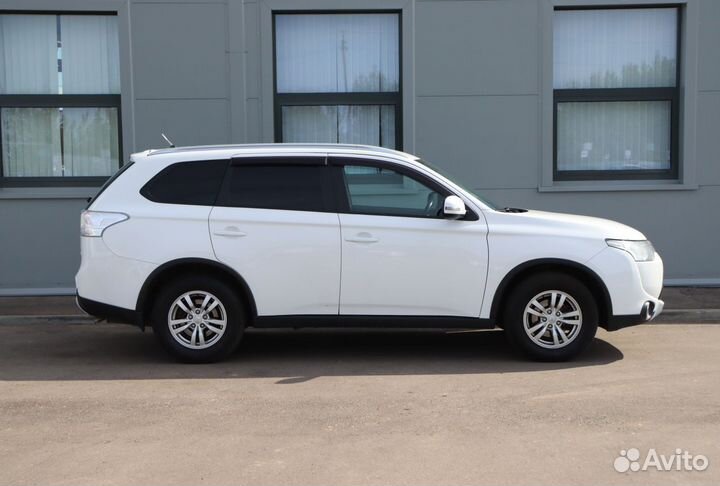 Mitsubishi Outlander 2.4 CVT, 2014, 253 022 км