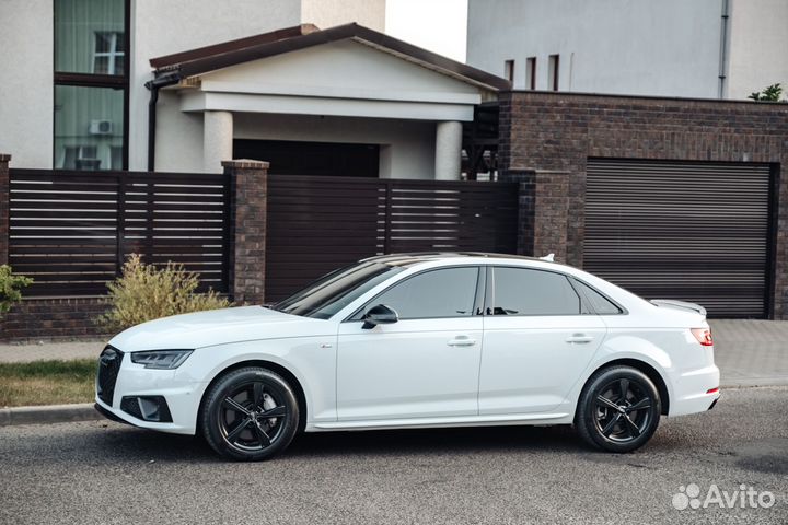 Audi A4 2.0 AMT, 2018, 41 000 км