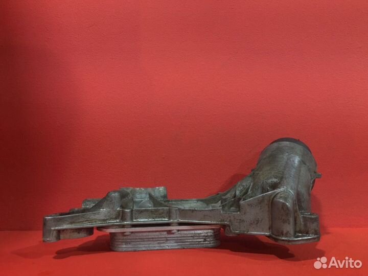 Корпус масляного фильтра Opel Zafira B минивэн