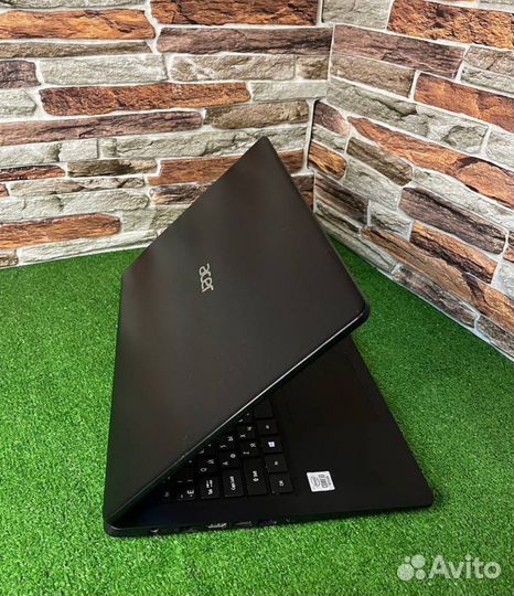 Мощный ноутбук Acer i3 10го/ssd/8ram