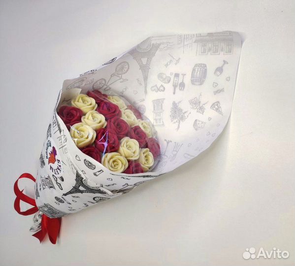 Розы из Белого Шоколада - 19 шт в Букете