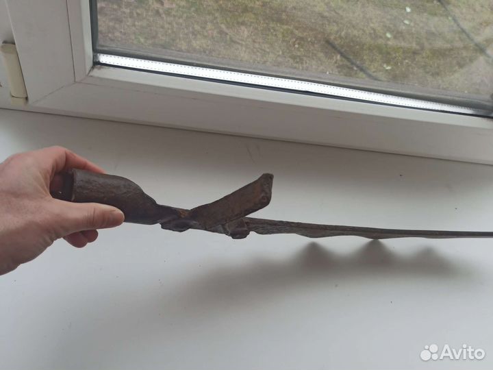 Топор старинный