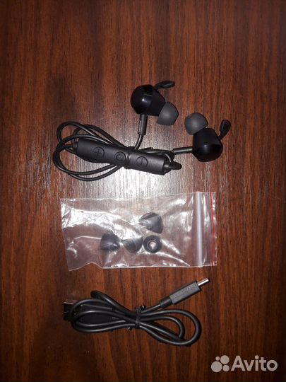 Беспроводные наушники Philips TAE4205