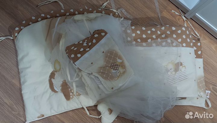 Бортики и балдахин в кроватку