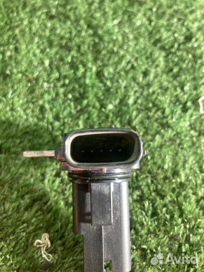 Датчик расхода воздуха Toyota Wish ZGE25 2ZR-FAE