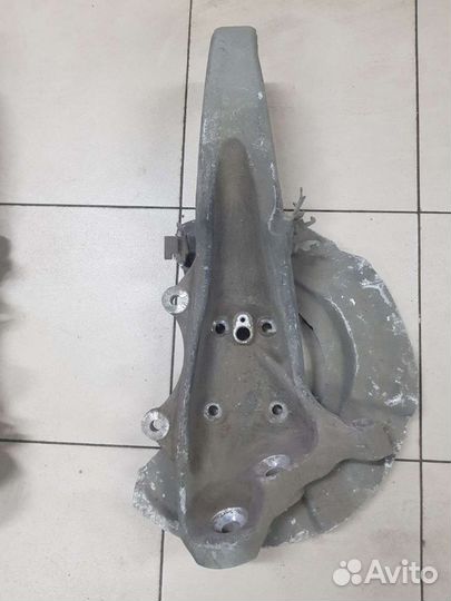 Передний кулак Бмв ф10