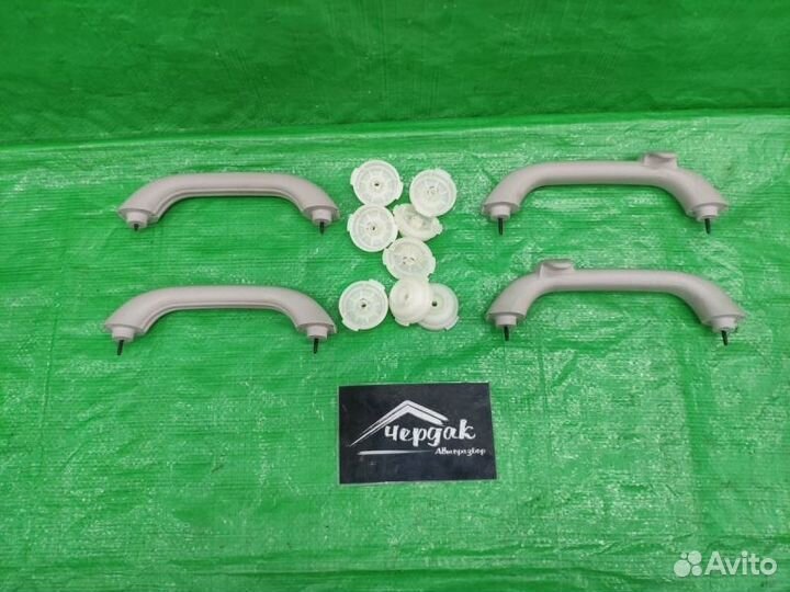 Ручка внутренняя потолочная Jeep Compass