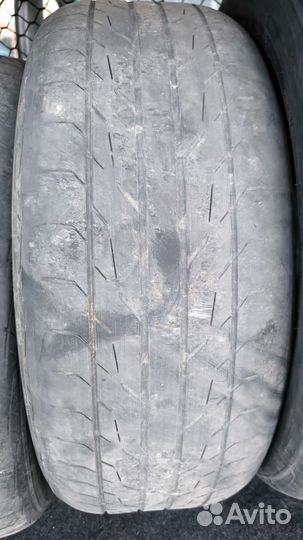 Toyo H09 215/55 R17 94T