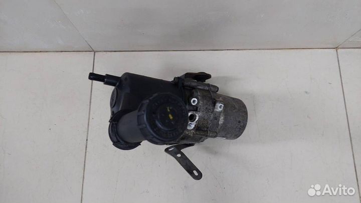 Насос гидроусилителя Citroen C4