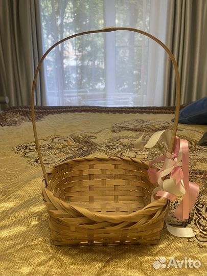 Корзина плетеная