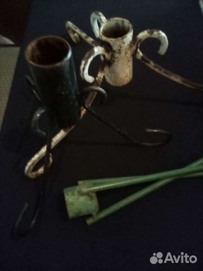 Подставка железная под елку 2,5-3м.Б.У.3 шт