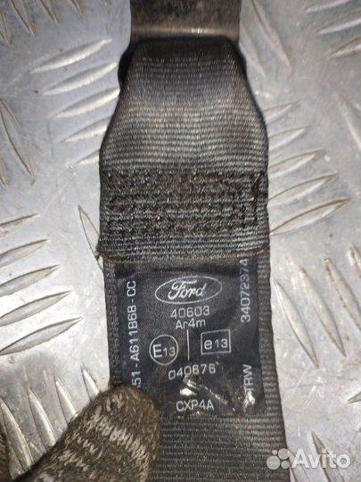 Ремень безопасности задний Ford Focus 2 седан 1.8