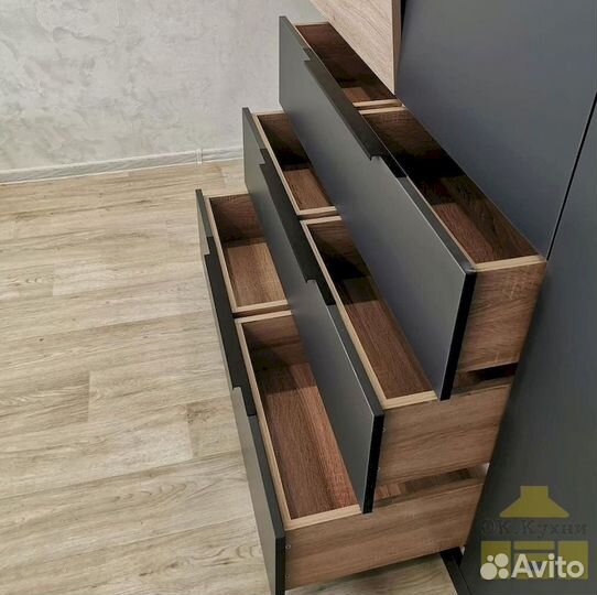 Встраиваемый шкаф