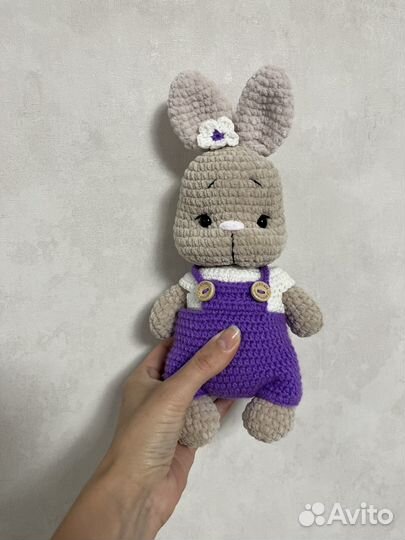 Вязаный зайка