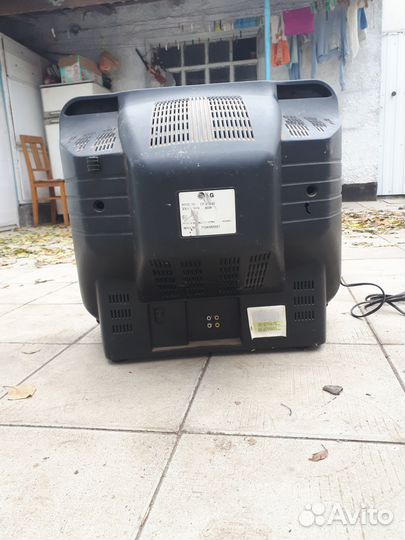 Телевизор на запчасти