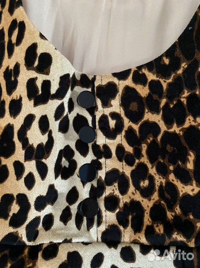 Платье бархатное