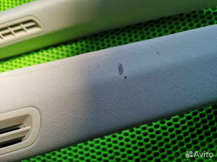 Обшивка стойки на VW Passat CC 2008-2017