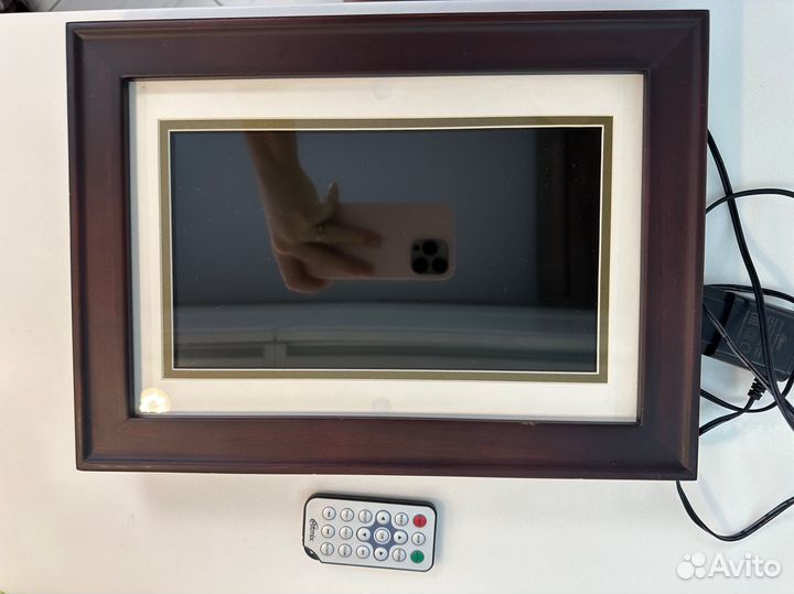 Цифровая фоторамка Ritmix RDF-1026