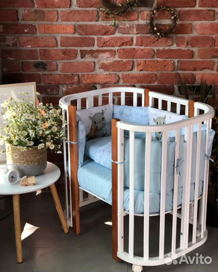 Комод для пеленания и кроватка трансформер