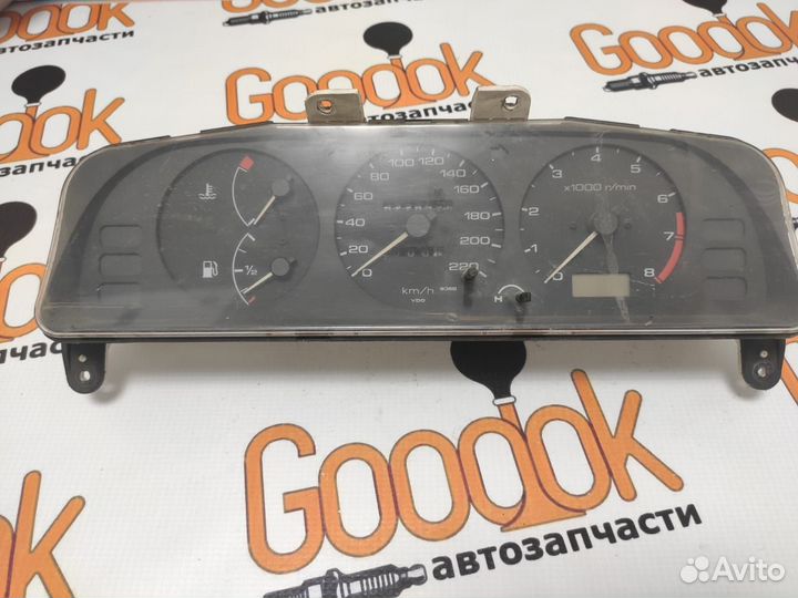 Приборная панель 2481087J65 Nissan Primera P10