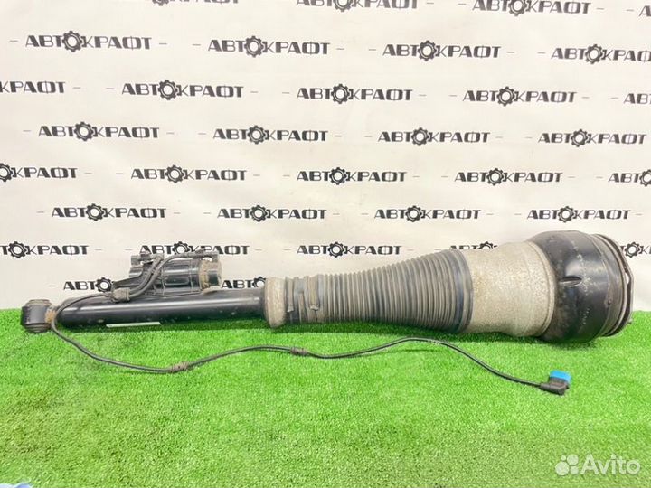Стойка амортизатора задняя правая Mercedes S 350D