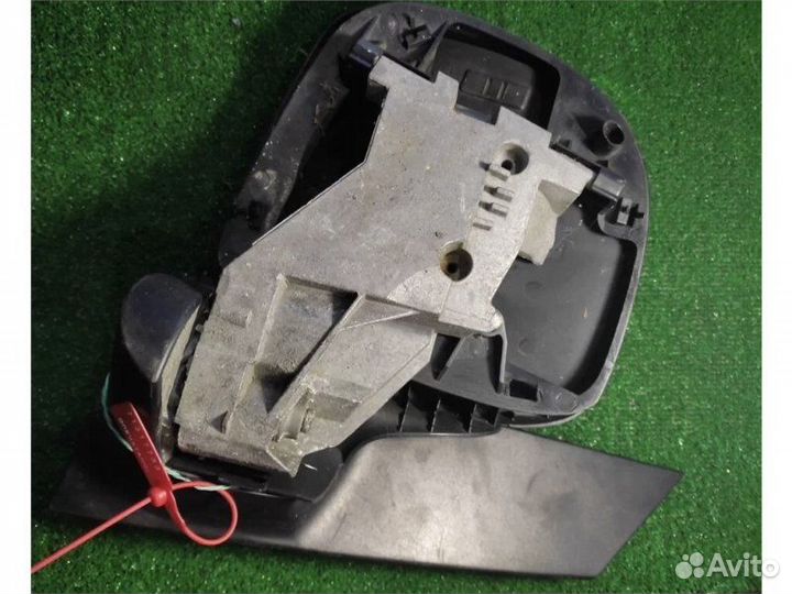 Зеркало наружное правое Mercedes Vito W638 2.2
