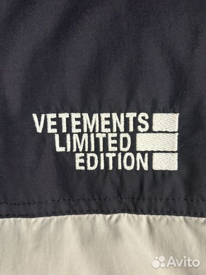 Пуховик vetements оригинал