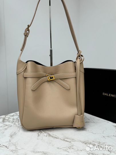 Сумка Balenciaga 27 х 28см