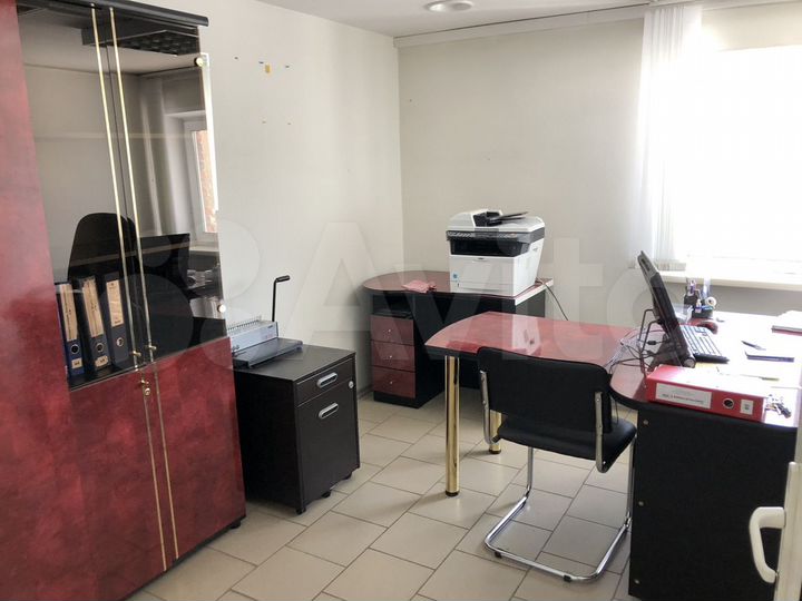 Офис, 200 м²
