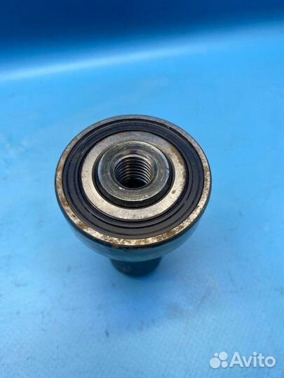 Втулка правая Bmw K1200Gt 2003