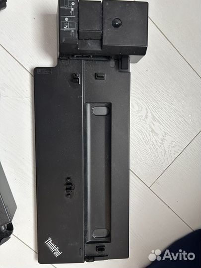 ThinkPad Basic Docking Station 40AG 20V Lenivo