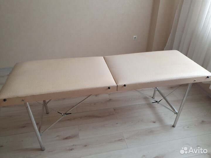 Массажный стол